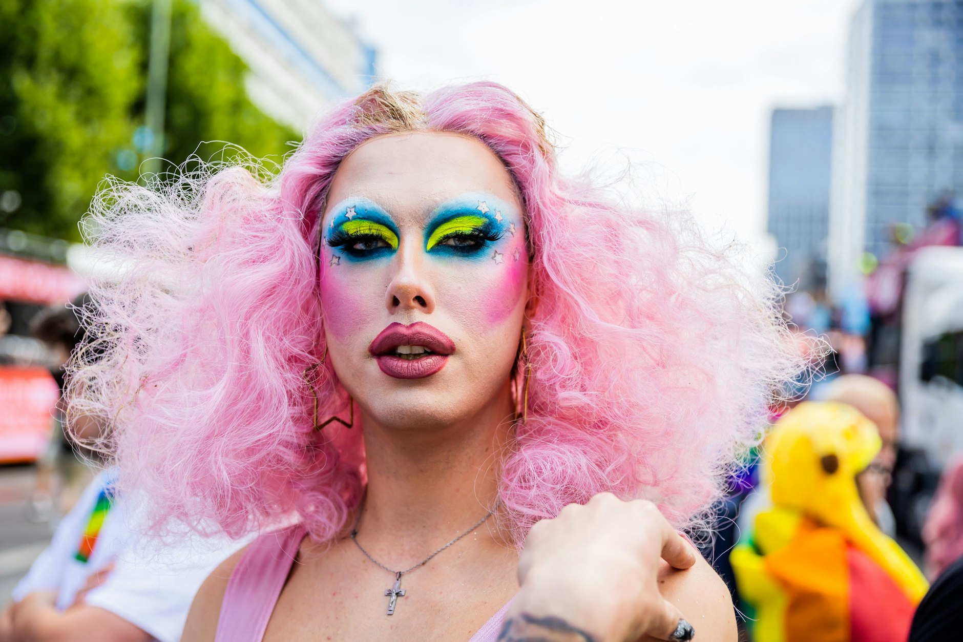 Santana SexMachine nimmt am Christopher Street Day (CSD) teil.