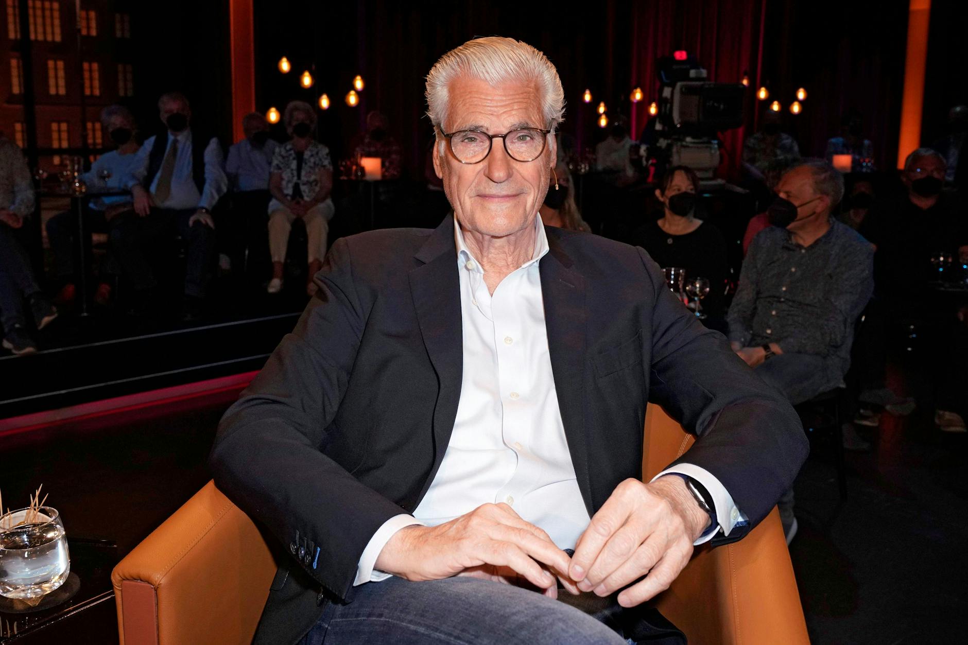 Schauspieler Sky du Mont.