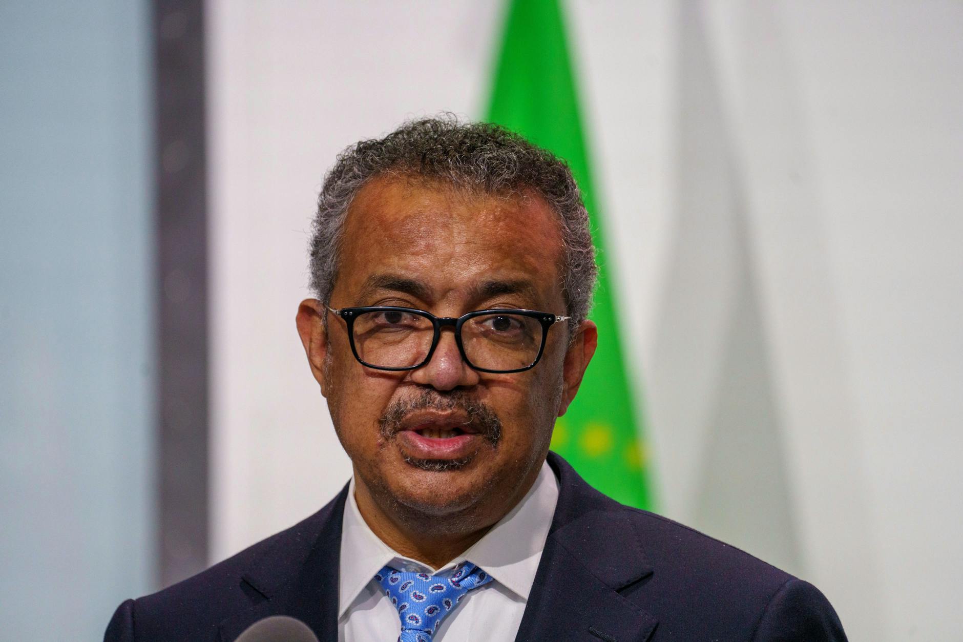 Tedros Adhanom Ghebreyesus, Generaldirektor der Weltgesundheitsorganisation, hat die Affenpocken als „Notlage von internationaler Tragweite“ eingestuft.