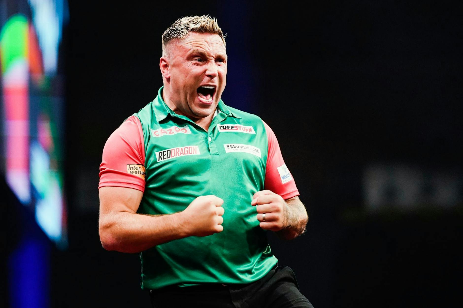 ARCHIV - Zurück an der Spitze der Weltrangliste: Gerwyn Price.