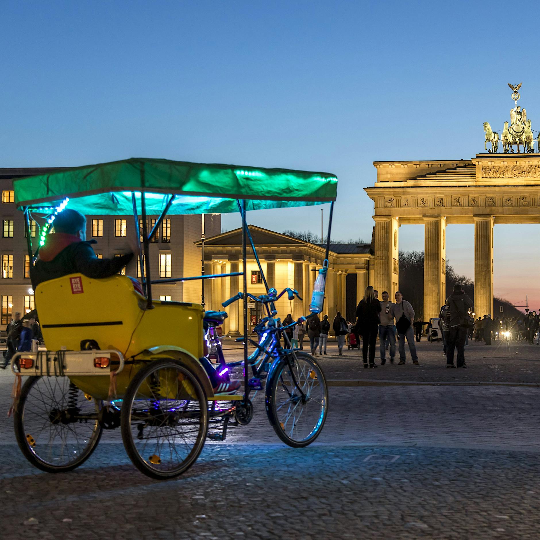 Sogar die Hütchenspieler sind weg: Berlins sparsamer Sommer 2022