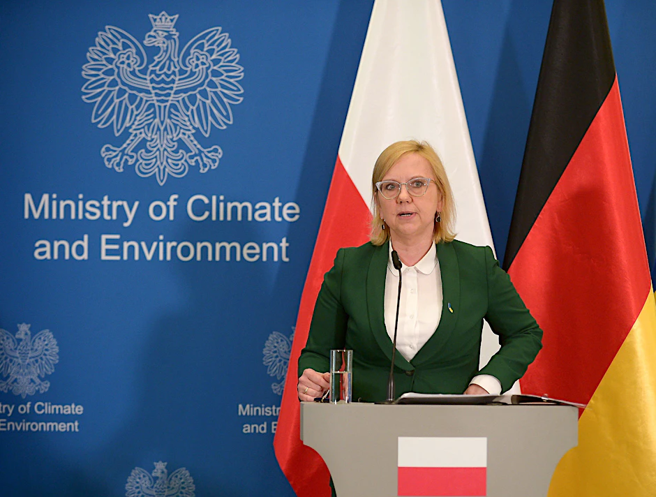 Anna Moskwa, Ministerin für Klima und Umwelt von Polen, spricht bei einer gemeinsamen Pressekonferenz nach einem Treffen mit dem deutschen Wirtschaftsminister Habeck.