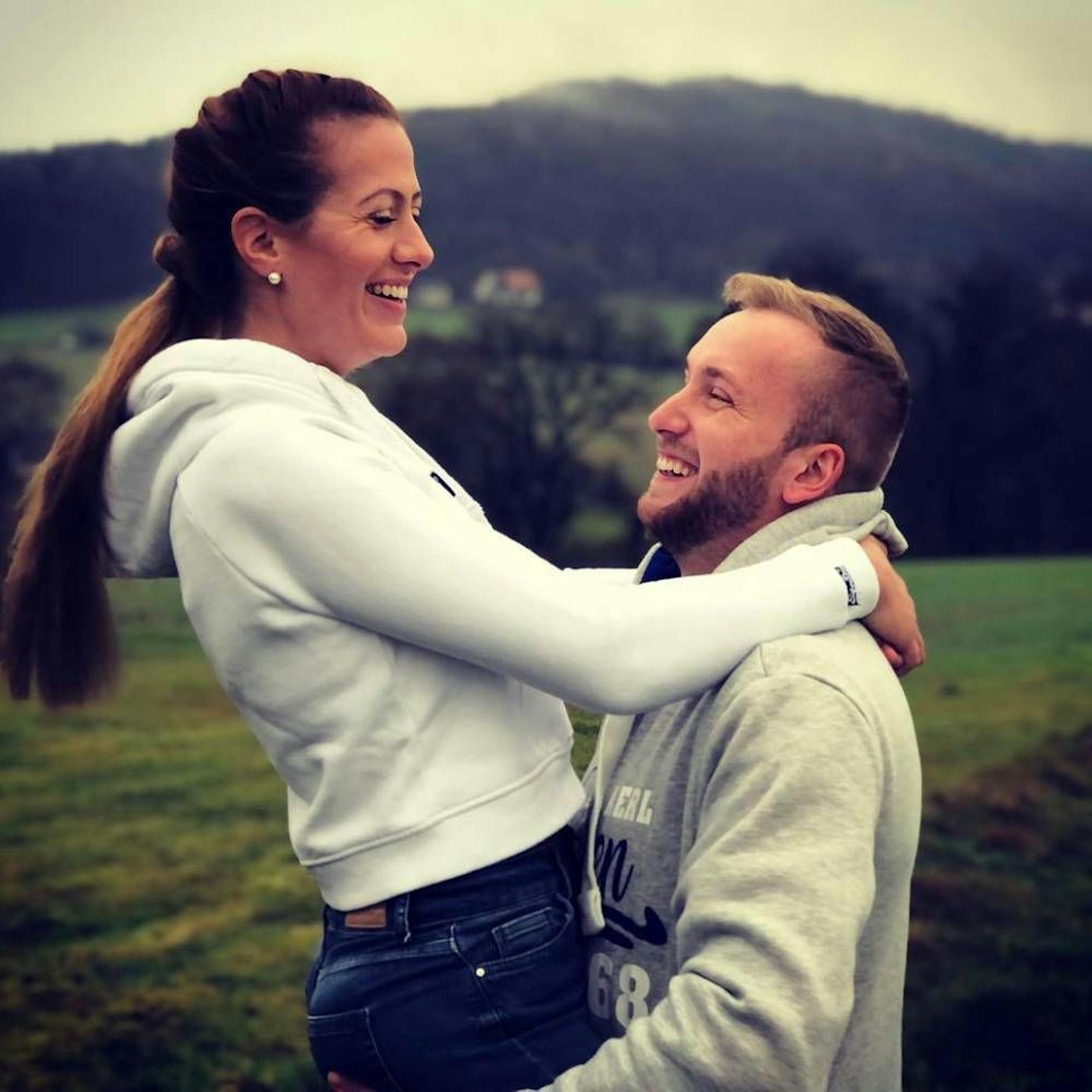 „Bauer sucht Frau“-Baby unterwegs: Denise Munding und Nils Dwortzak