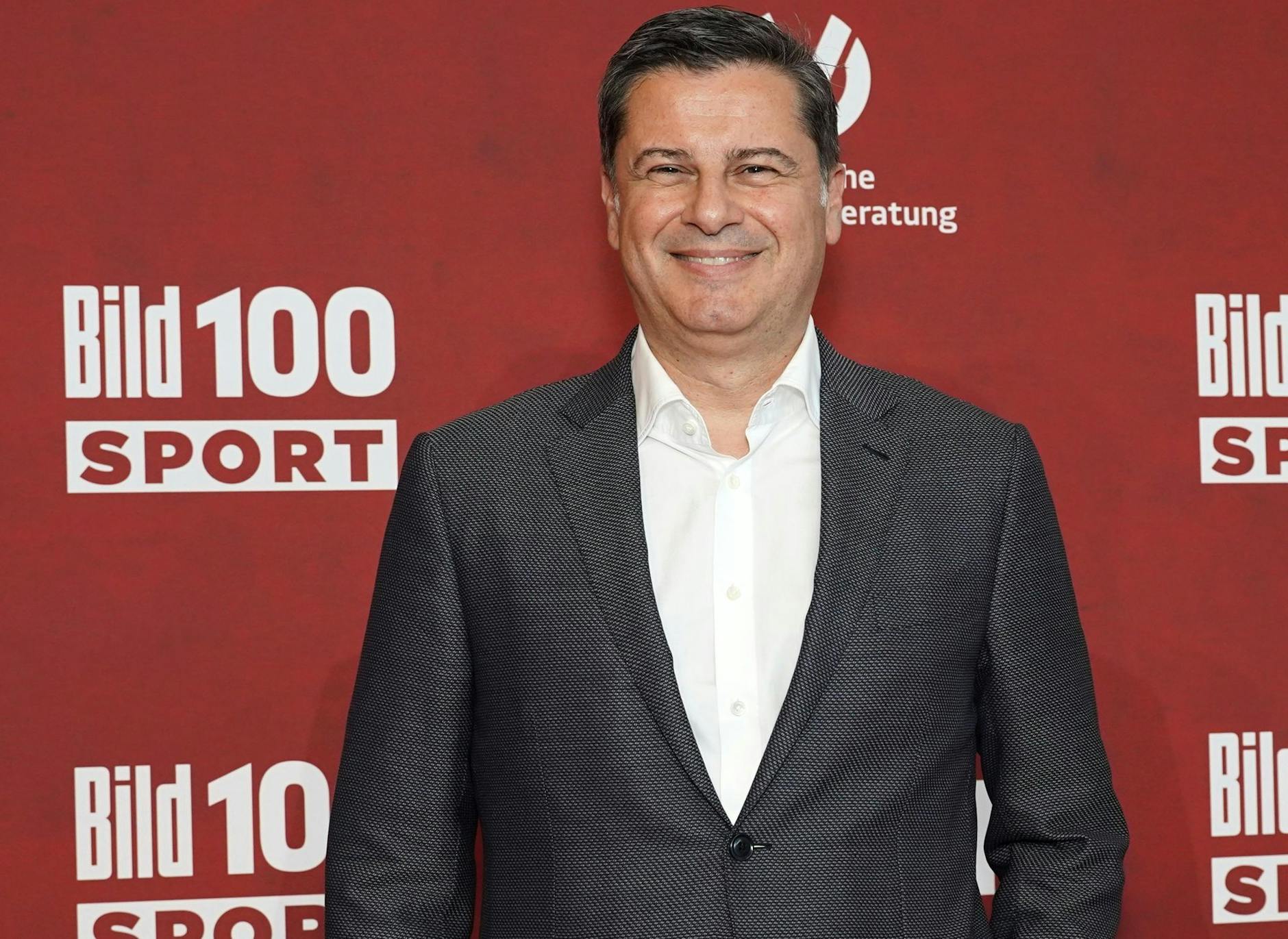 ARCHIV - Der ehemalige DFL-Chef Christian Seifert will mit seiner Firma weitere Sport-TV-Rechte kaufen.