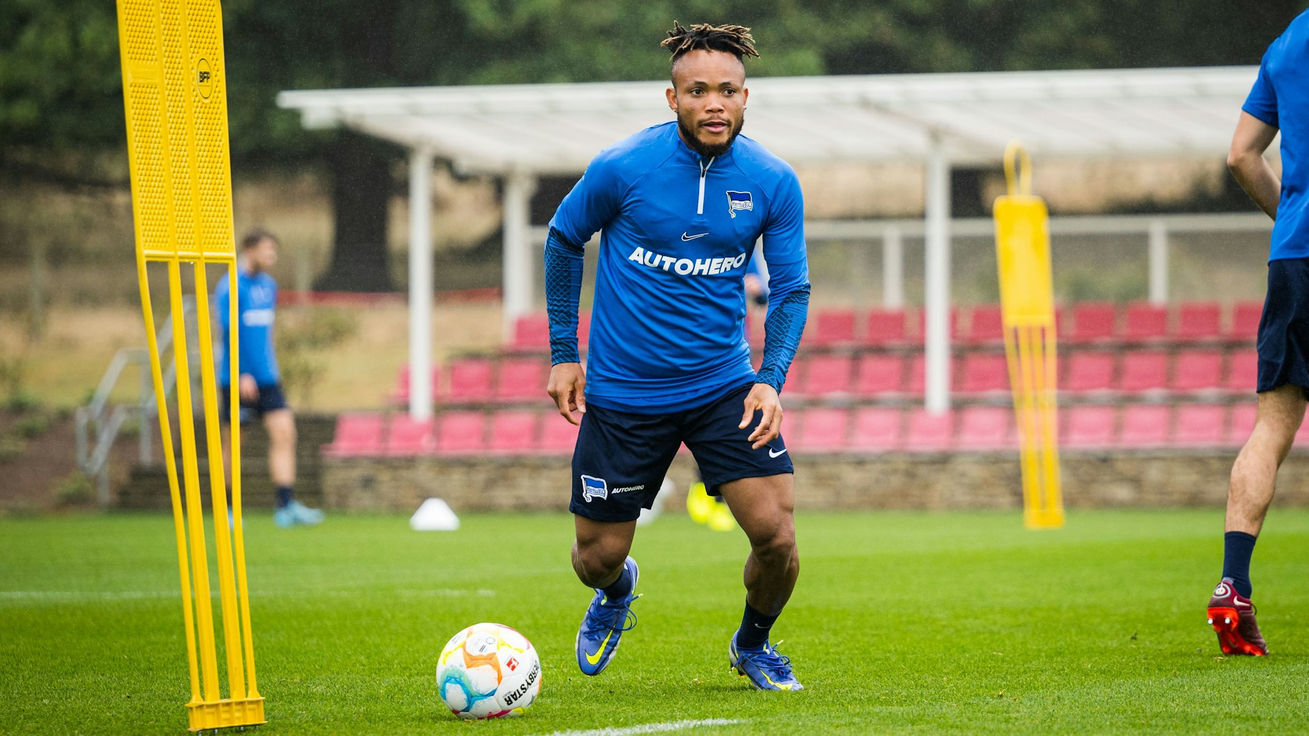 Auf Flügelflitzer Chidera Ejuke, der von ZSKA Moskau kam, liegen bei Hertha große Hoffnungen.