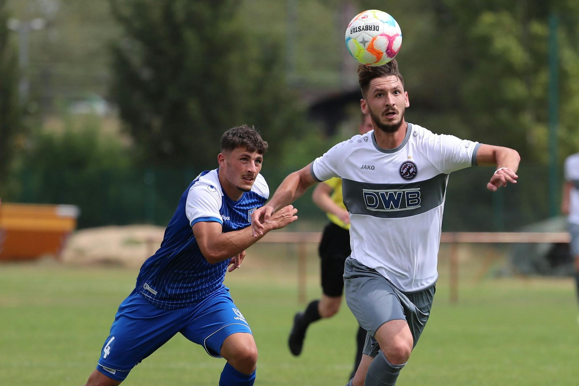 Cedric Euschen – er schoss das 3:2- Siegtor in Magdeburg – & Co zeigten ihrem Trainer Heiner Backhaus, dass sie auch beißen können, wenn es darauf ankommt.