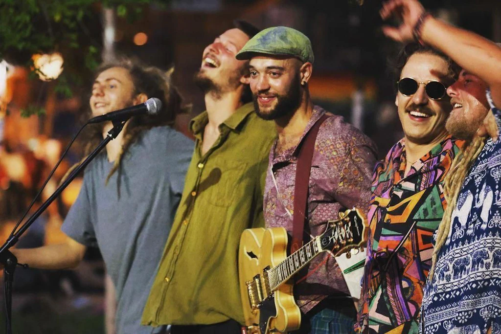 Konzert abgebrochen, weil weiße Musiker Dreadlocks trugen