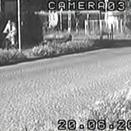 Hier radelt der mutmaßliche Mörder von Kirsten Sahling.