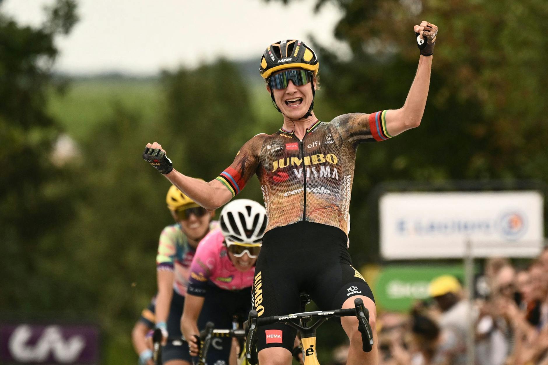 Hat mit dem Sieg auf der 2. Etappe der Tour de France Femmes die Führung in der Gesamtwertung übernommen: Marianne Vos.