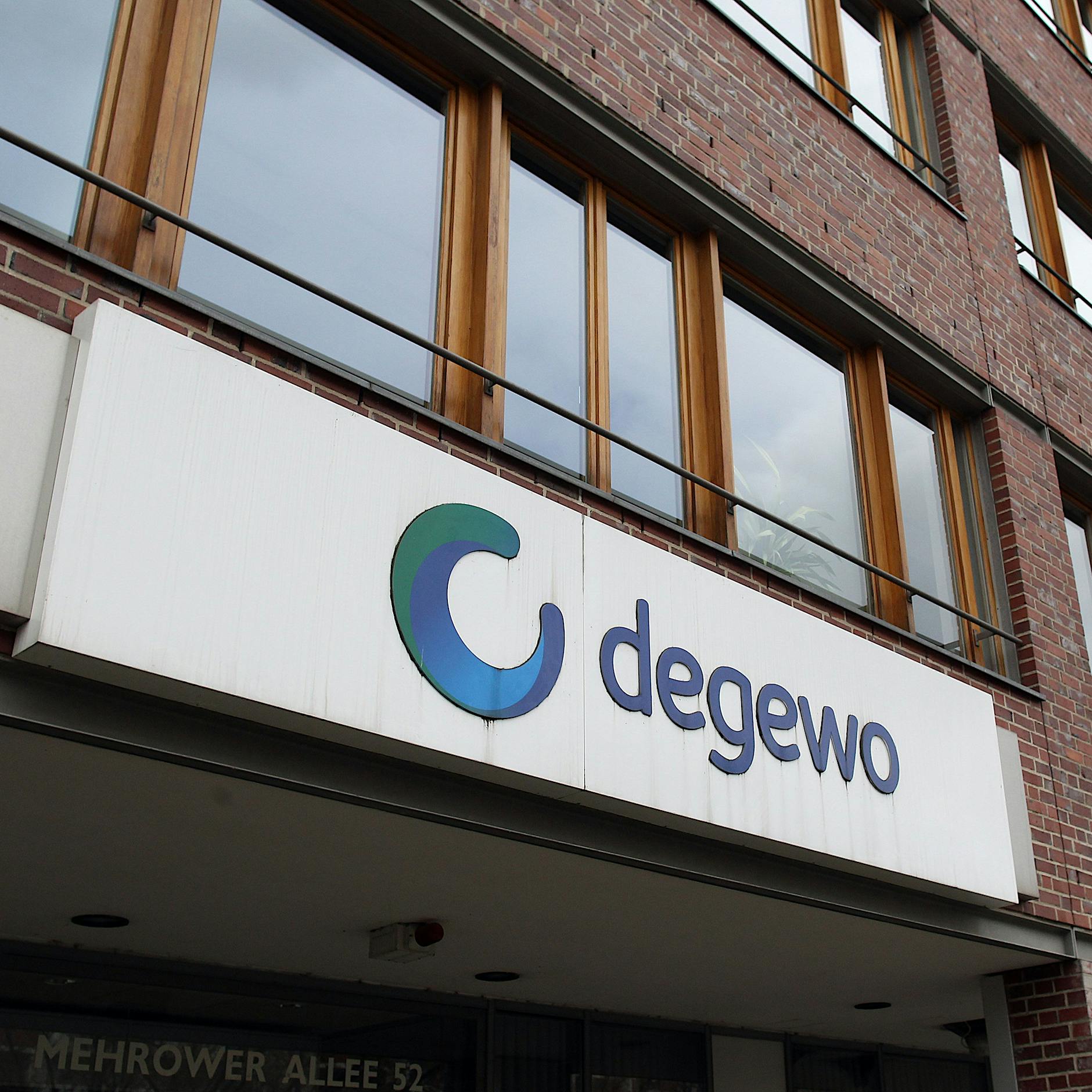 Bei den landeseigenen Unternehmen stehen fast 7200 Wohnungen leer