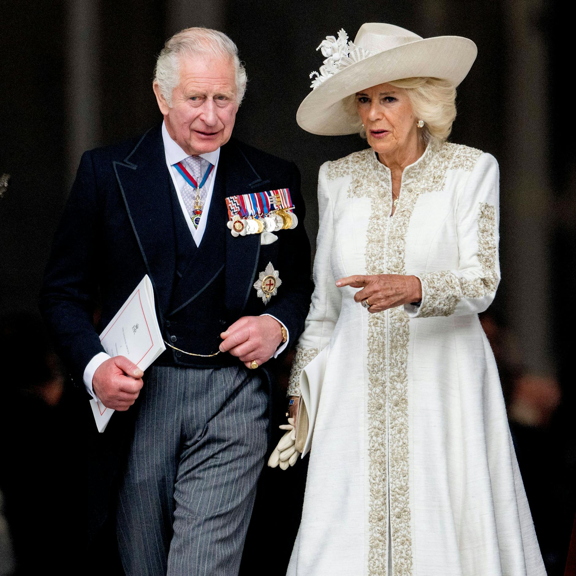 Rassistische Sprüche gegen ungeborenen Archie: Steckt Harrys Stiefmutter Camilla dahinter?