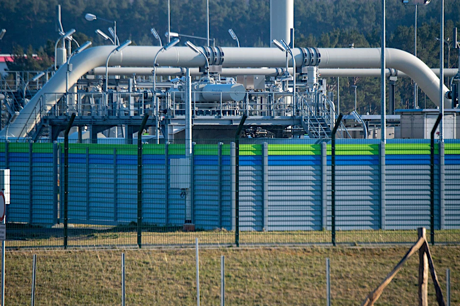 Könnte die Inbetriebnahme von Nord Stream 2 eine Entspannung in der Gassituation bringen? Diese Frage stellen sich Politiker von der Insel Rügen.
