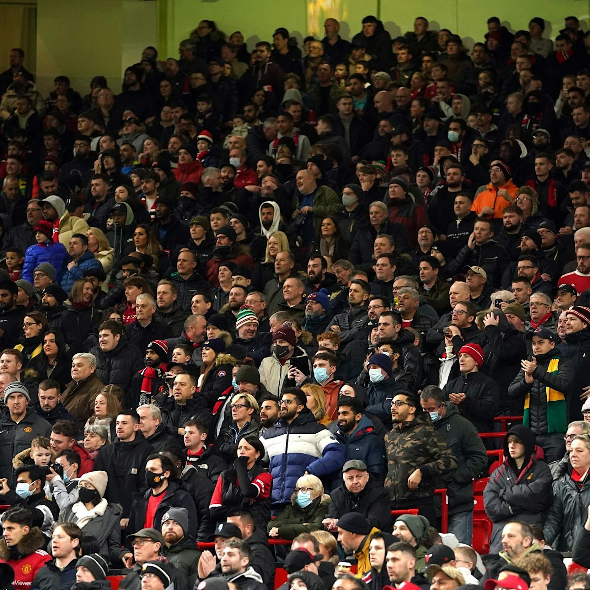 Uefa: Stehplätze im Europapokal wieder zugelassen