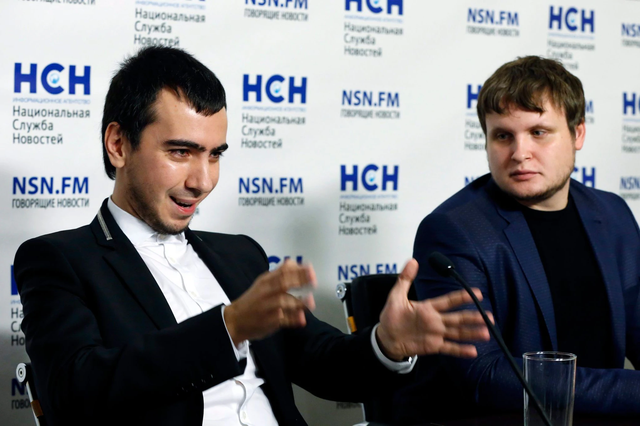 Die russischen Komiker Wladimir „Vovan“ Krasnow (l.) und Alexej „Lexus“ Stoljarow