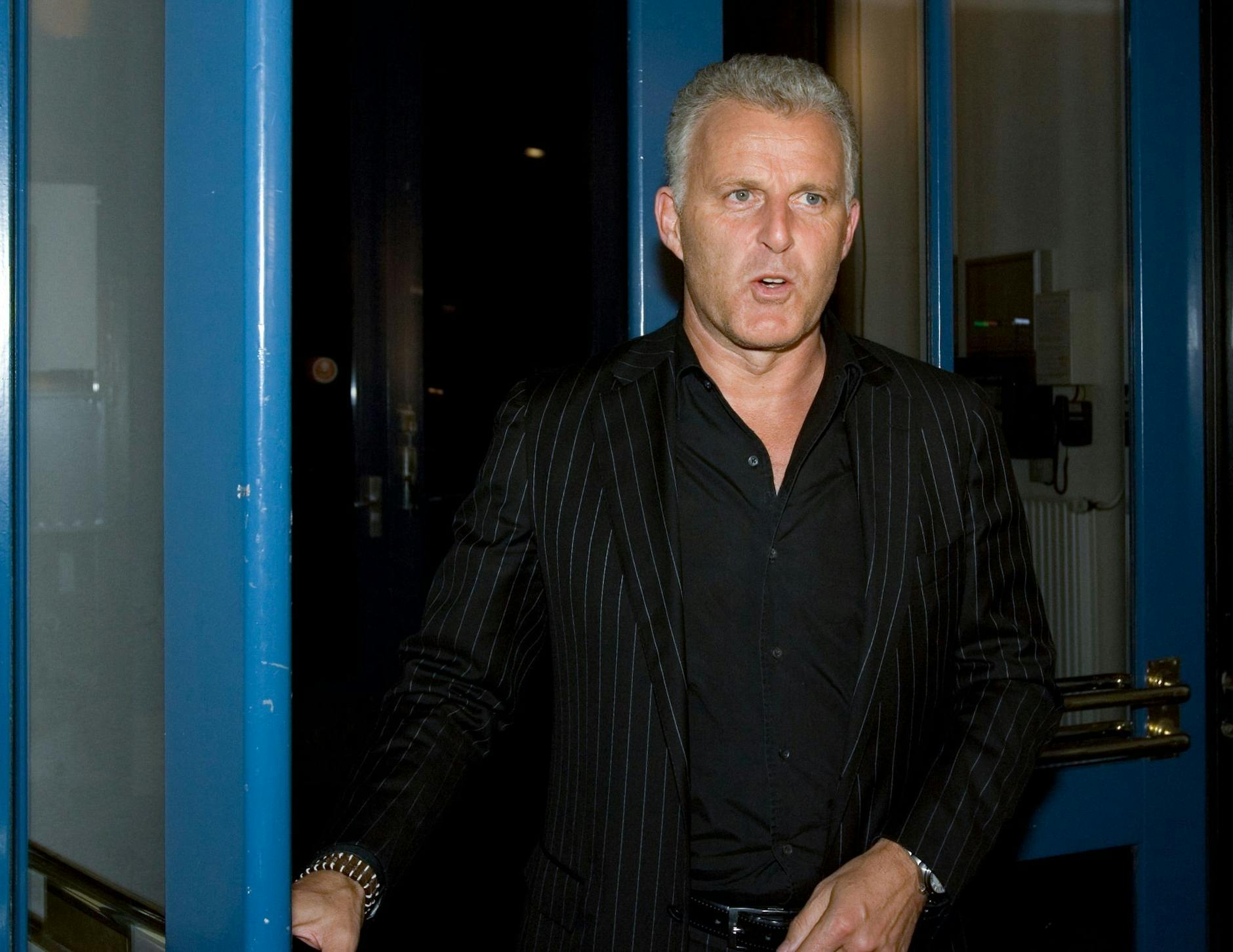 ARCHIV - Im Zusammenhang mit dem Mord an dem prominenten niederländischen Crime-Reporter Peter R. de Vries hat die Polizei erneut einen Verdächtigen festgenommen.