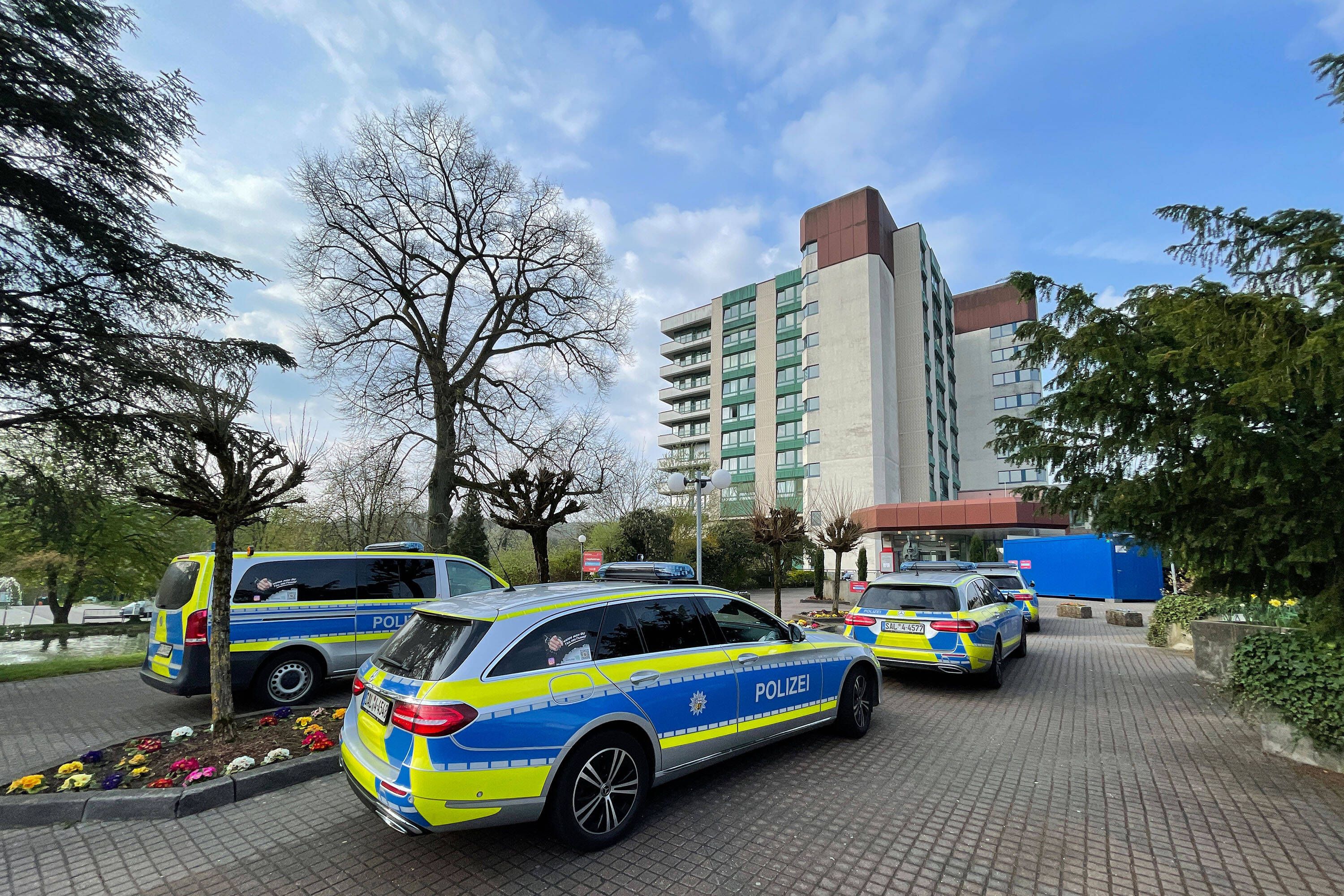 Von FKK zur JVA: Betrunkener Intensivpatient flieht nackt vor der Polizei