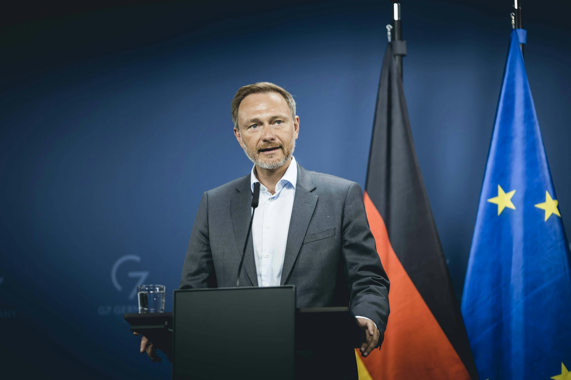 Bundesfinanzminister Christian Lindner (FDP) sagte Geringverdienern und der „arbeitenden Mitte“ Hilfe zu.