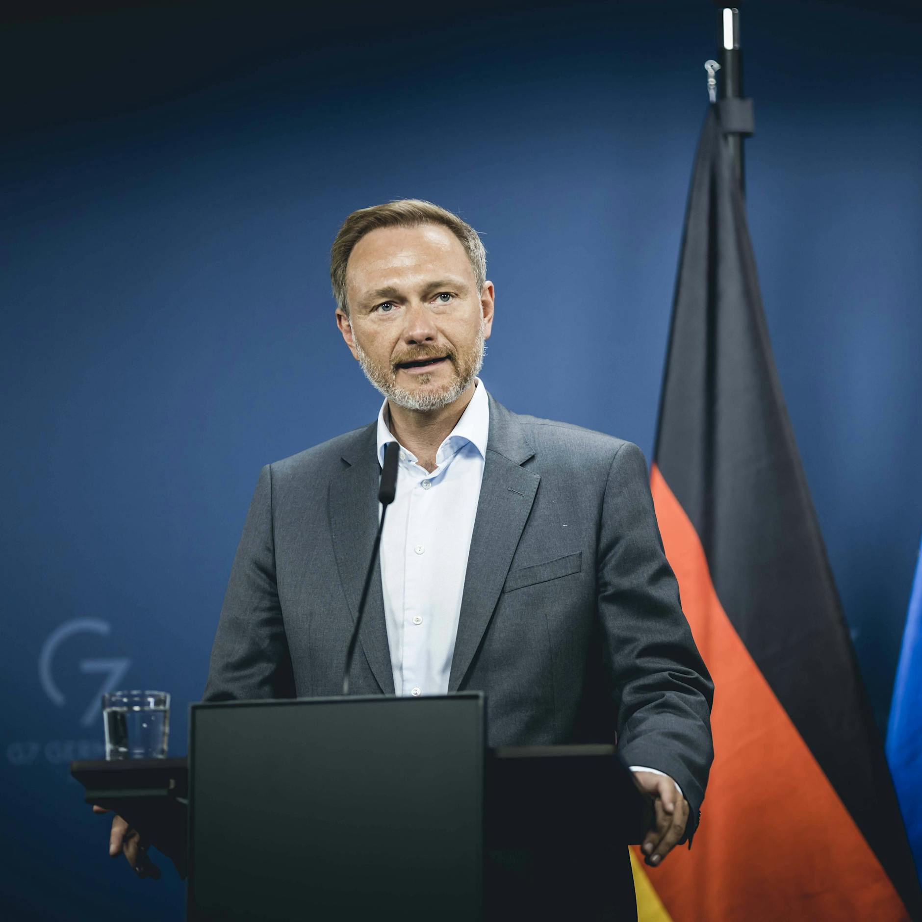 Modellrechnung zeigt’s: Lindners Steuerplan entlastet vor allem Topverdiener!