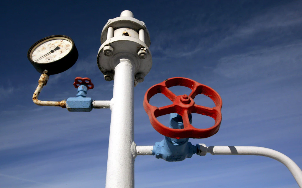 Energiekrise: Haushalte sollen sparen, Stromkonzerne fahren Milliarden ein