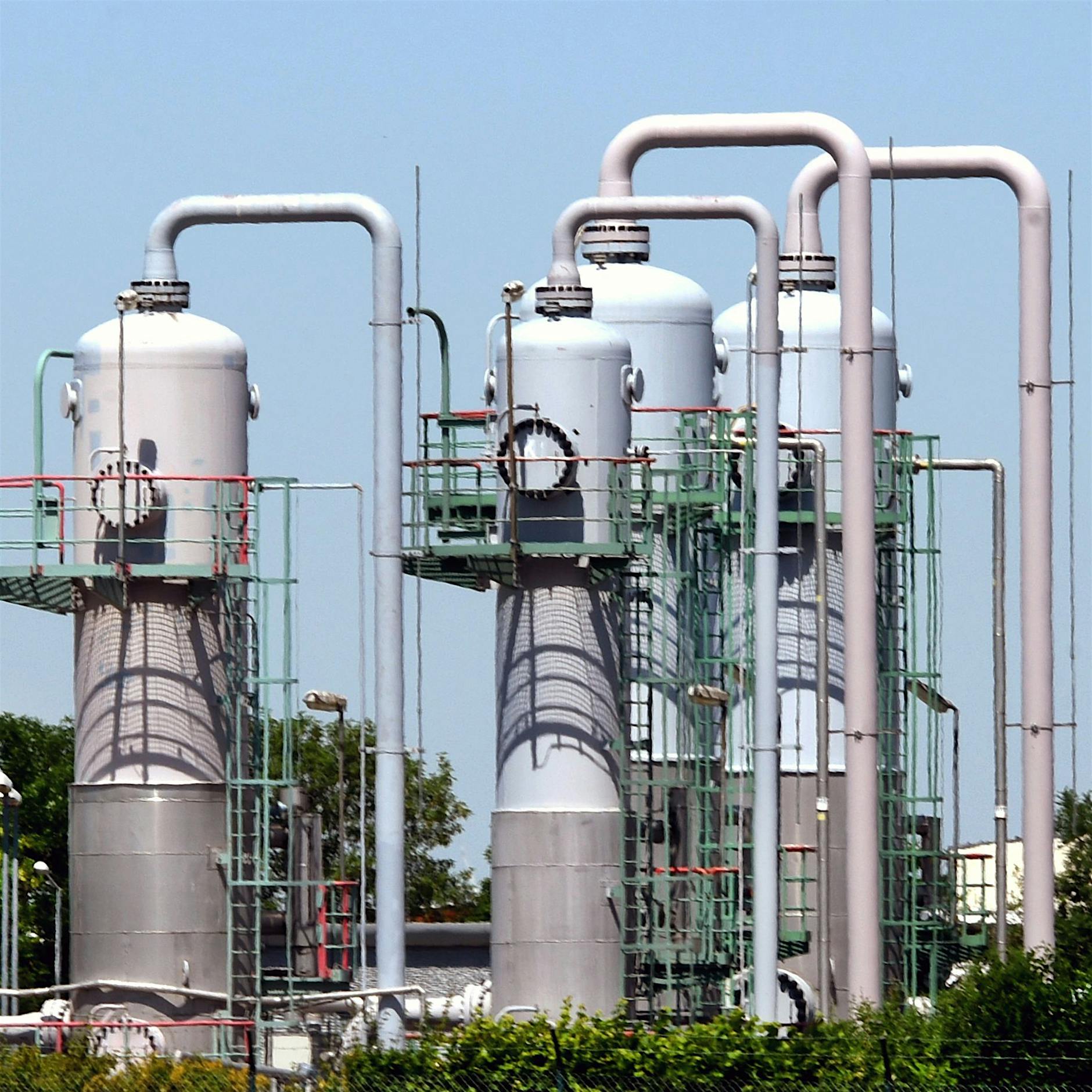 Gas fließt trotz Lieferreduzierung weiter in Speicher