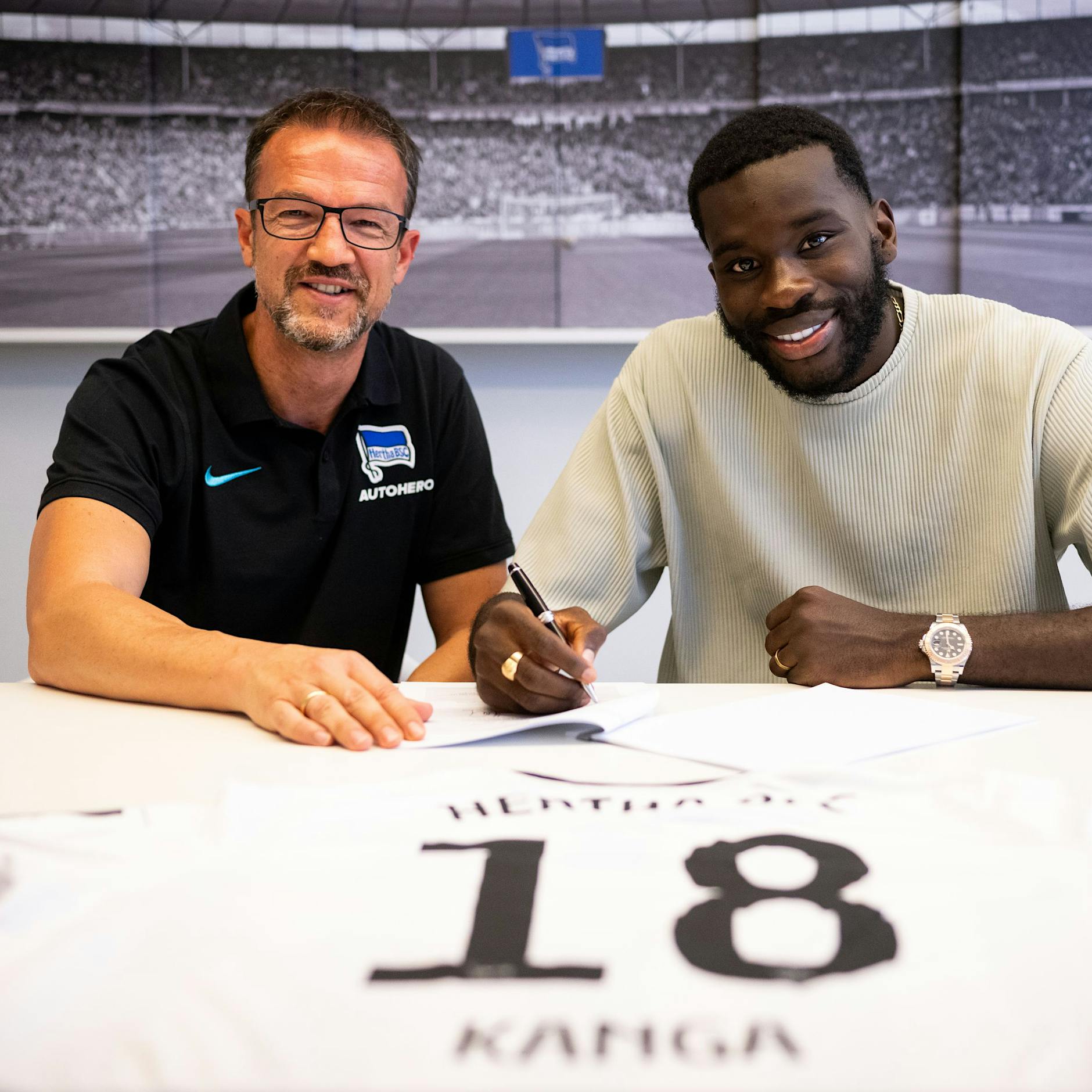 Herthas neuer Sturmtank Wilfried Kanga: „Ich werde für meine Träume ackern!“