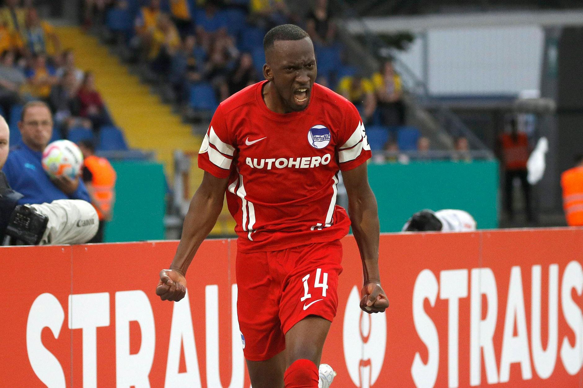 Herthas Dodi Lukebakio zeigt unter Trainer Sandro Schwarz eine ganz andere Körpersprache.