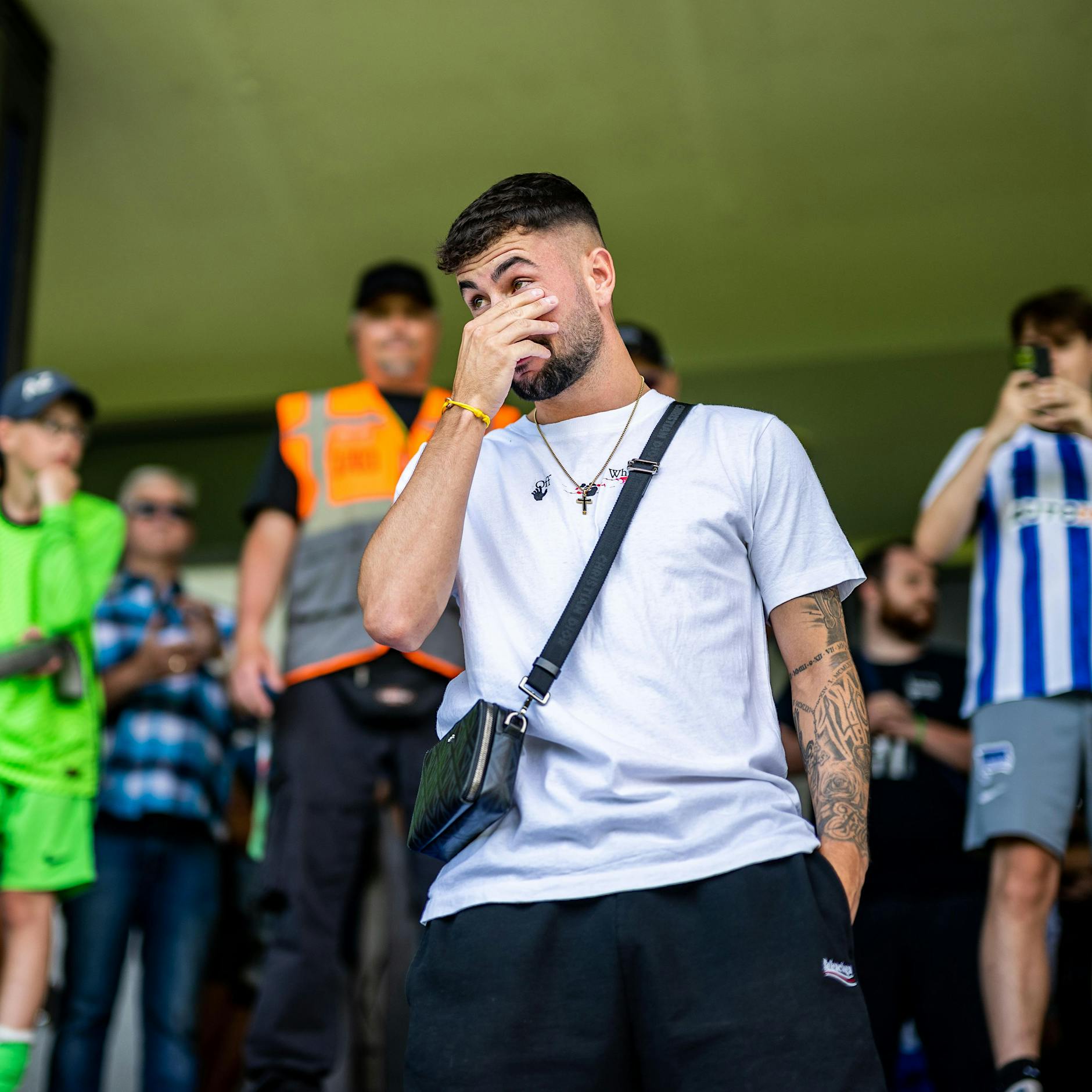 Überstandene Hodentumor-OP! Herthas Marco Richter verdrückt Glückstränen, weil 5000 Fans im Stadion sein Comeback feiern