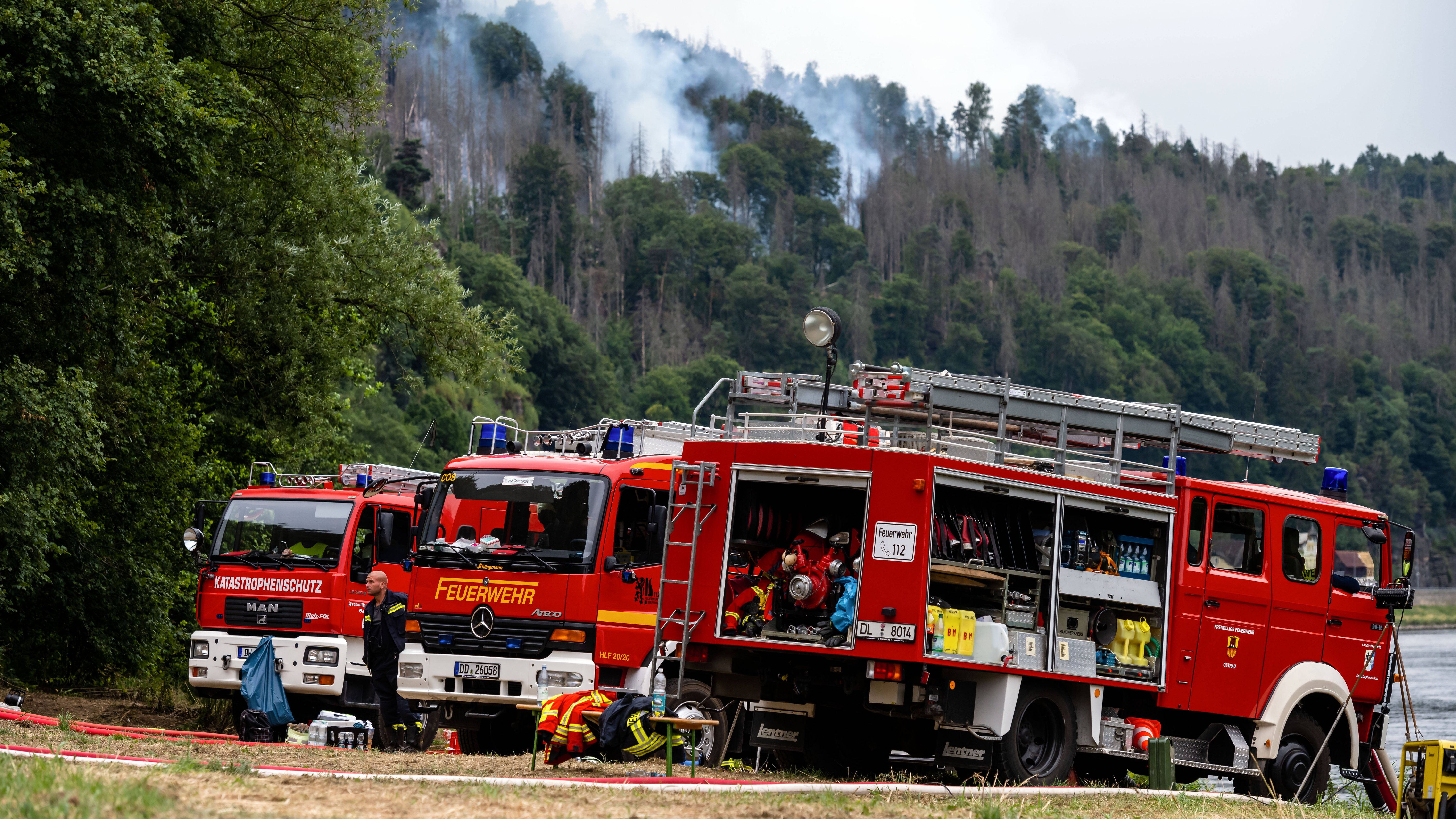 Image - Schwere Waldbrände in der Sächsischen Schweiz: Spenden für die Feuerwehr! So kann jeder den Einsatzkräften helfen