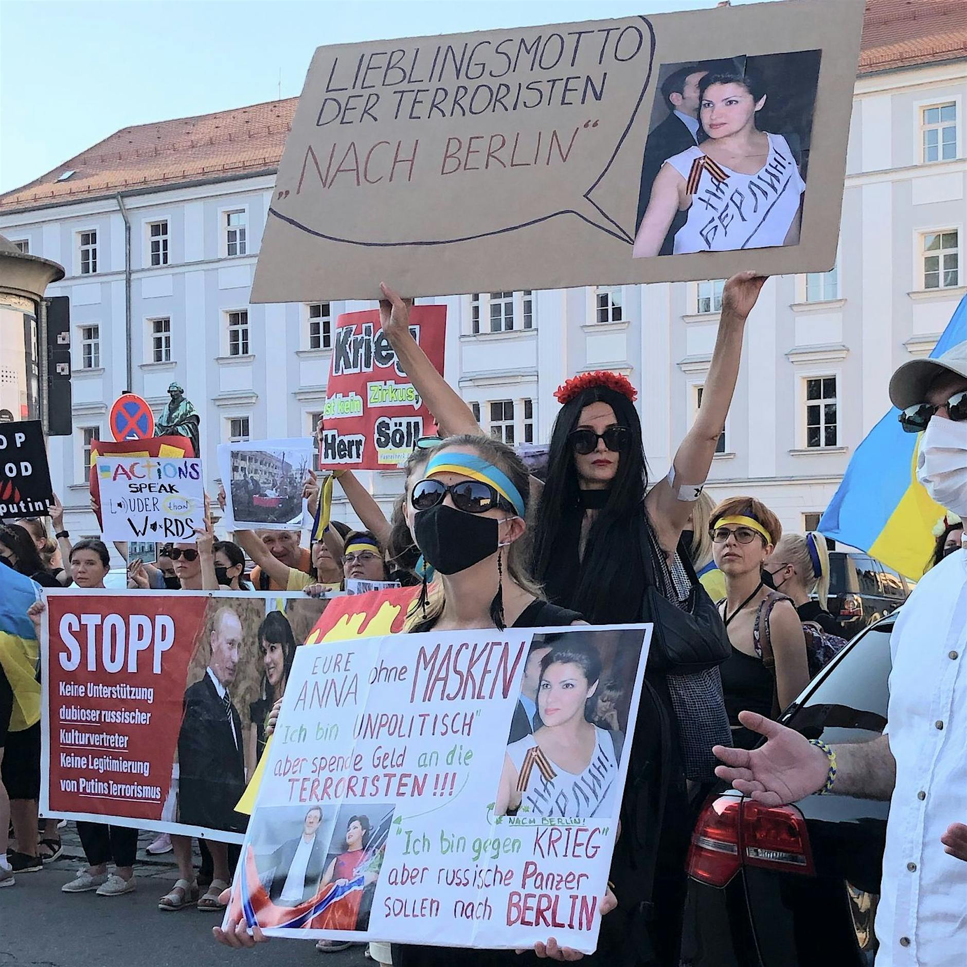 Großer Jubel, stiller Protest - Anna Netrebko in Regensburg
