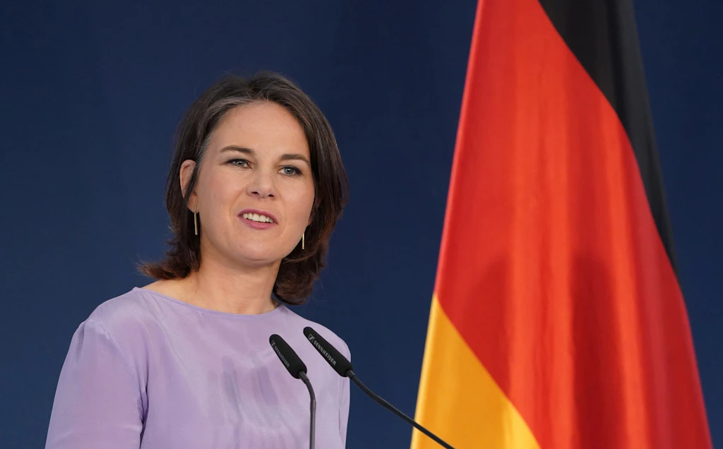 Atomwaffen-Gespräche: Baerbock reist zu UN-Konferenz nach New York