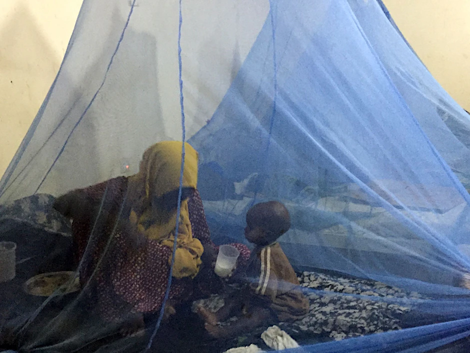 In der Klinik im somalischen Baidoa werden schwer unterernährte Kinder behandelt.  