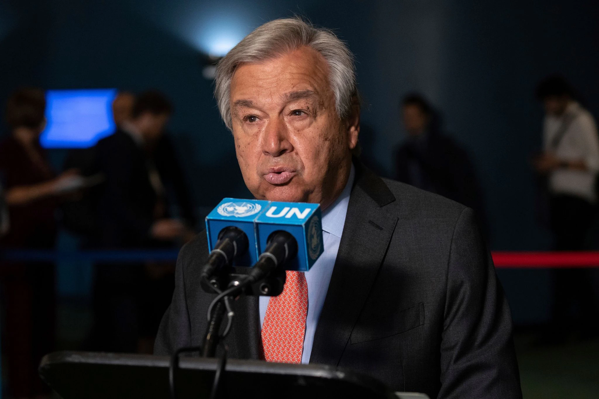 Die Welt sei nur ein Missverständnis oder eine Fehlkalkulation von der nuklearen Vernichtung entfernt, meint UN-Generalsekretär António Guterres.  