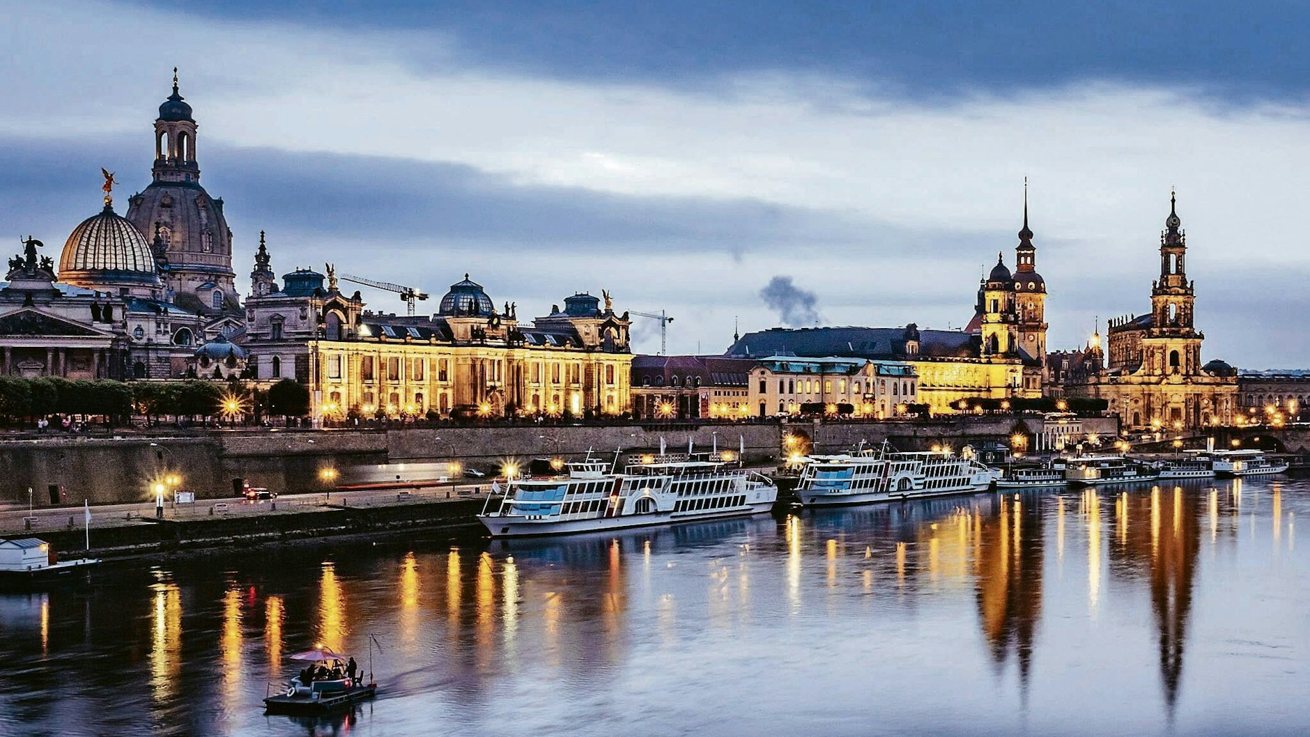 Sachsens Glanz und Gloria: Dresden ist nicht nur abends eine zauberhafte Stadt.
