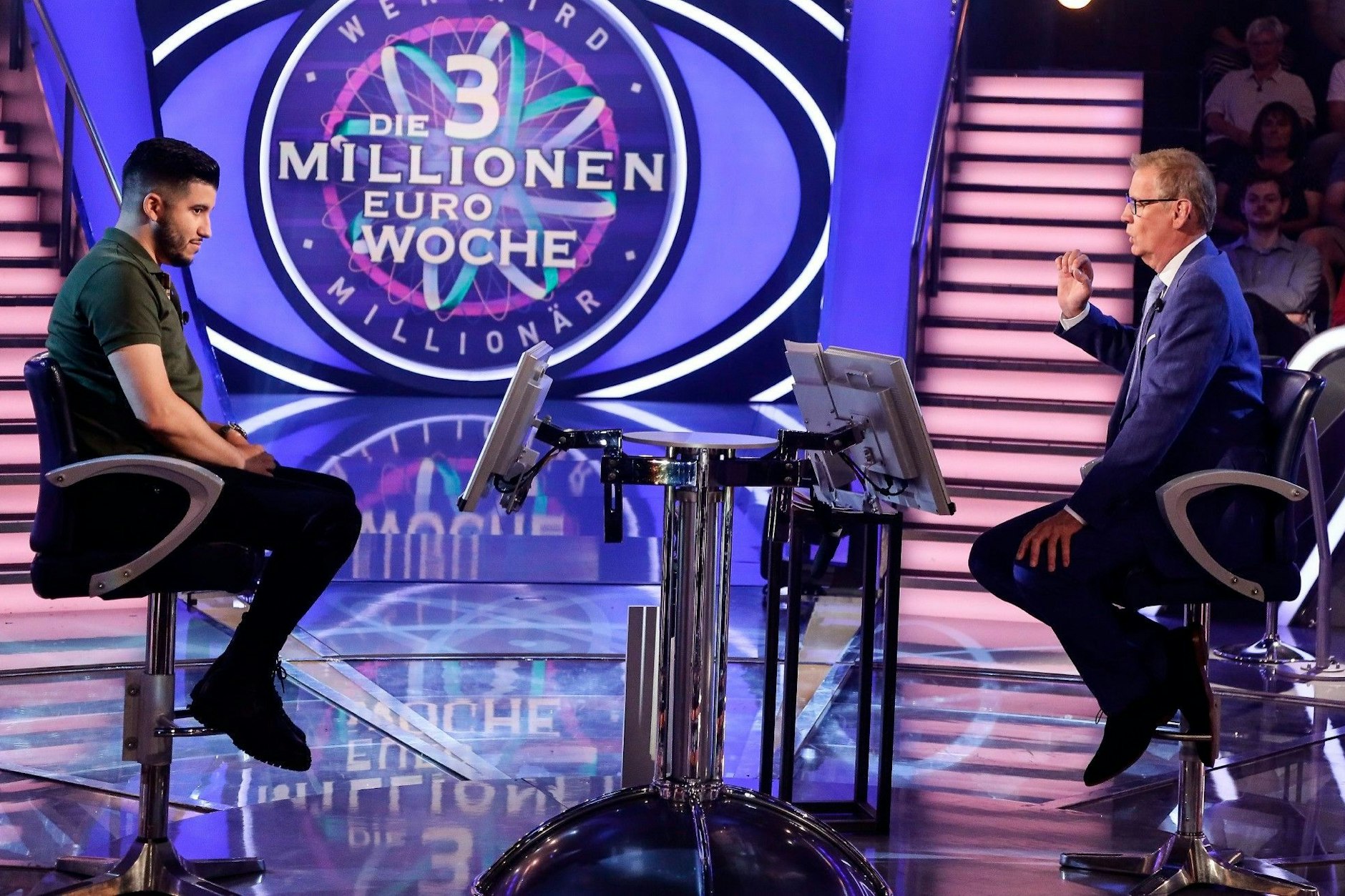 Zekihan Büyükyilmaz schaffte es als erster Kandidat in der 3-Millionen-Woche von „Wer wird Millionär“ auf den Ratestuhl.