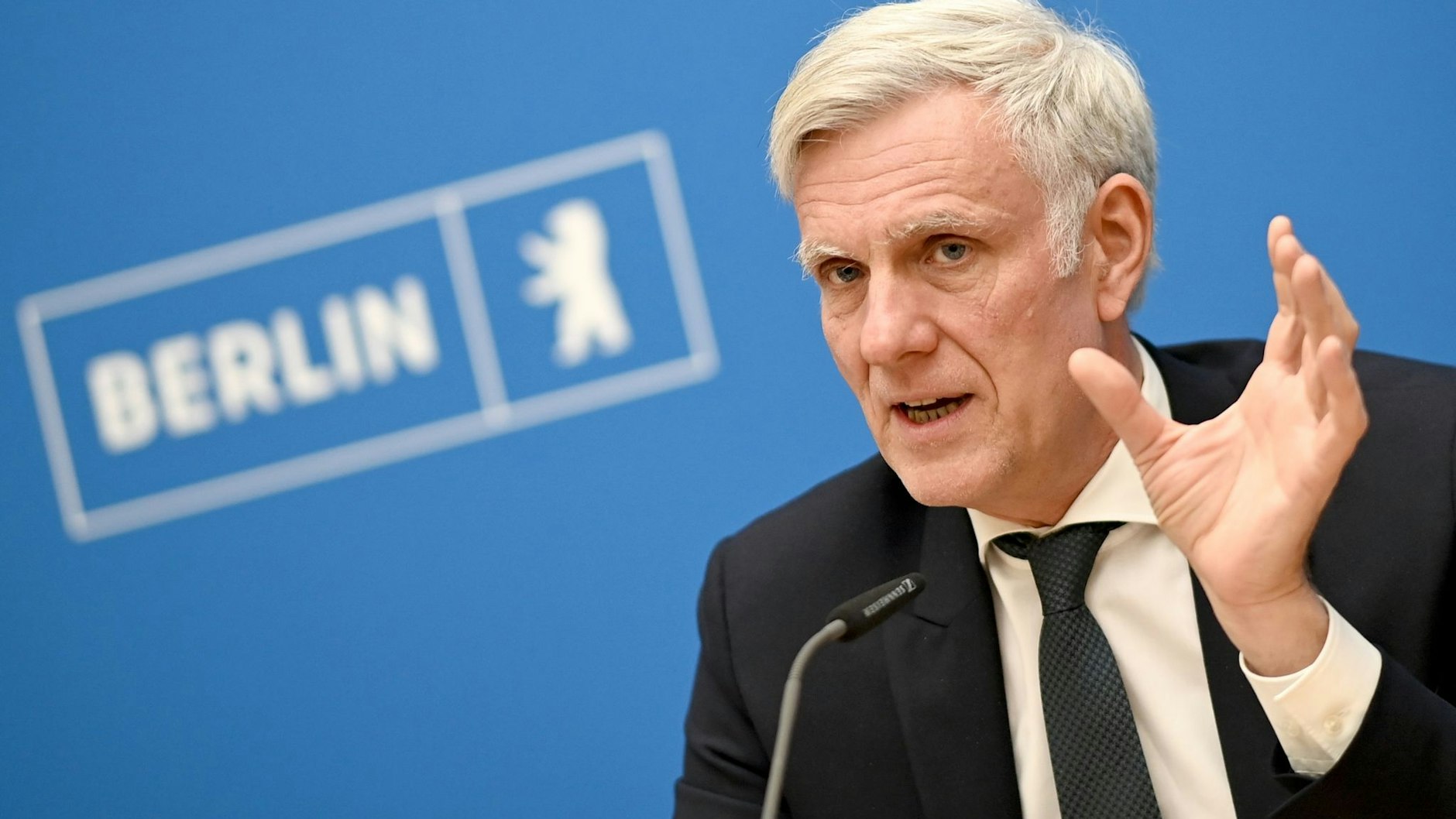 Wirtschaftssenator Stephan Schwarz (parteilos)