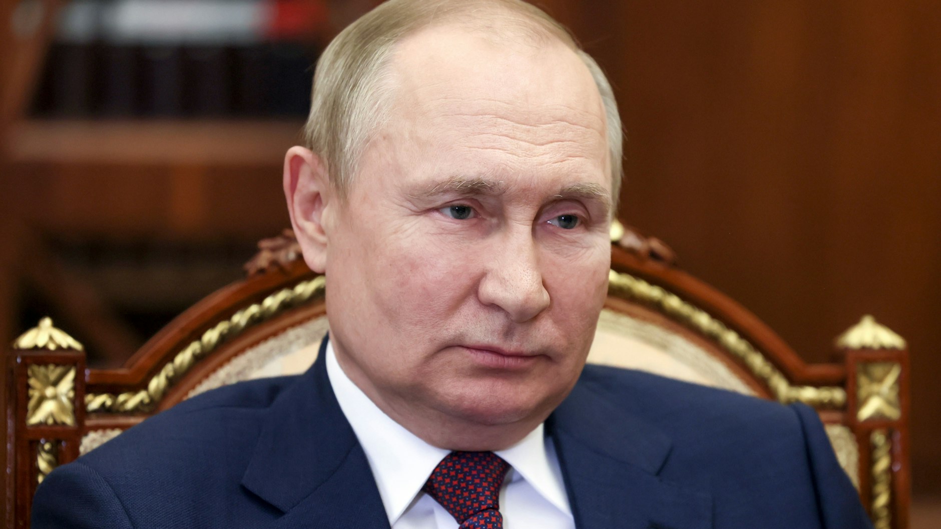 Kann man an Putins Haut ablesen, wie es dem russischen Präsidenten wirklich geht?