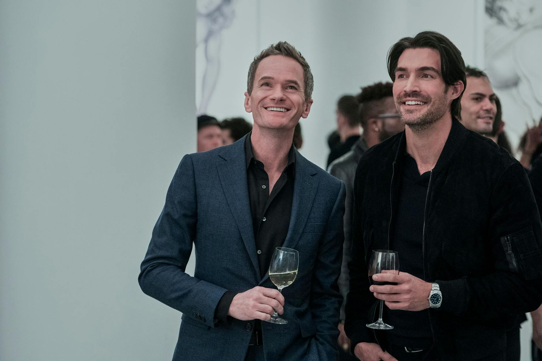 Erst die Vernissage, dann ins Bett. Oder andersherum? Michael (Neil Patrick Harris, l.) und Josh (Peter Porte) kommen sich schnell näher.