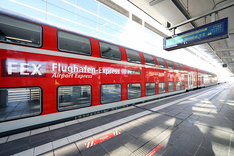 Der Flughafenexpress FEX entfällt in den letzten beiden Ferienwochen. 