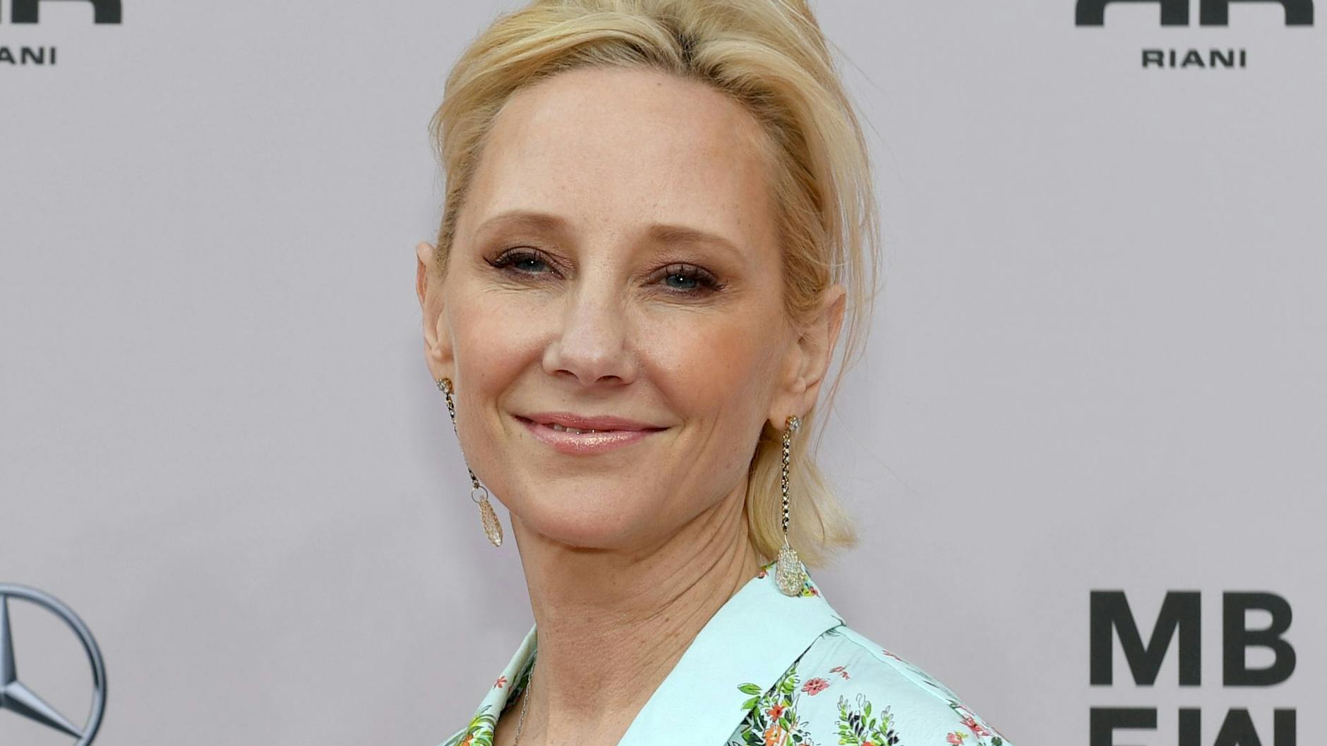 Hollywood-Satr Anne Heche krachte vergangenen Freitag mit ihrem Auto in ein Wohnhaus.