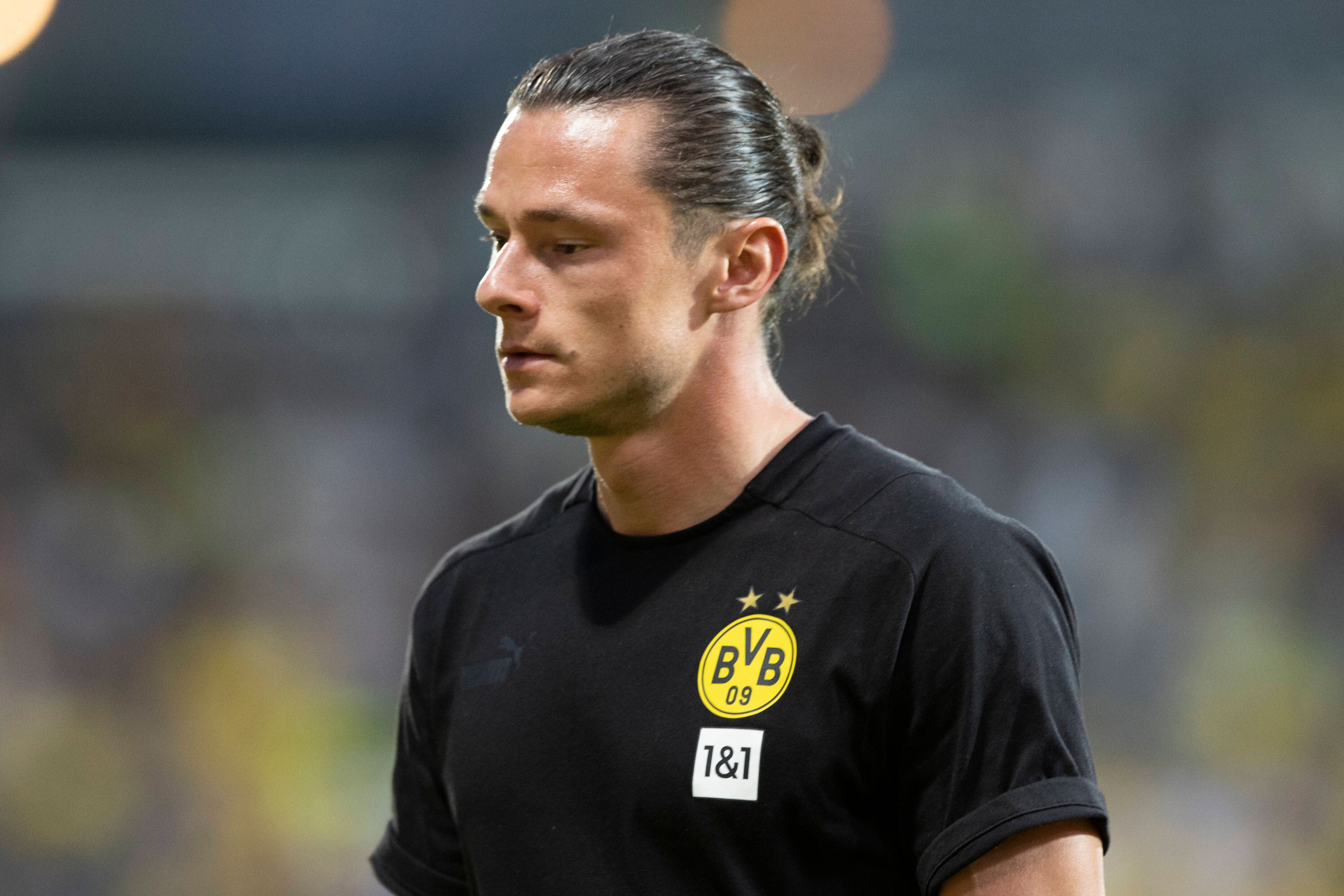 Häusliche Gewalt? BVB-Profi Nico Schulz bestreitet alle Vorwürfe und will sich juristisch dagegen wehren!