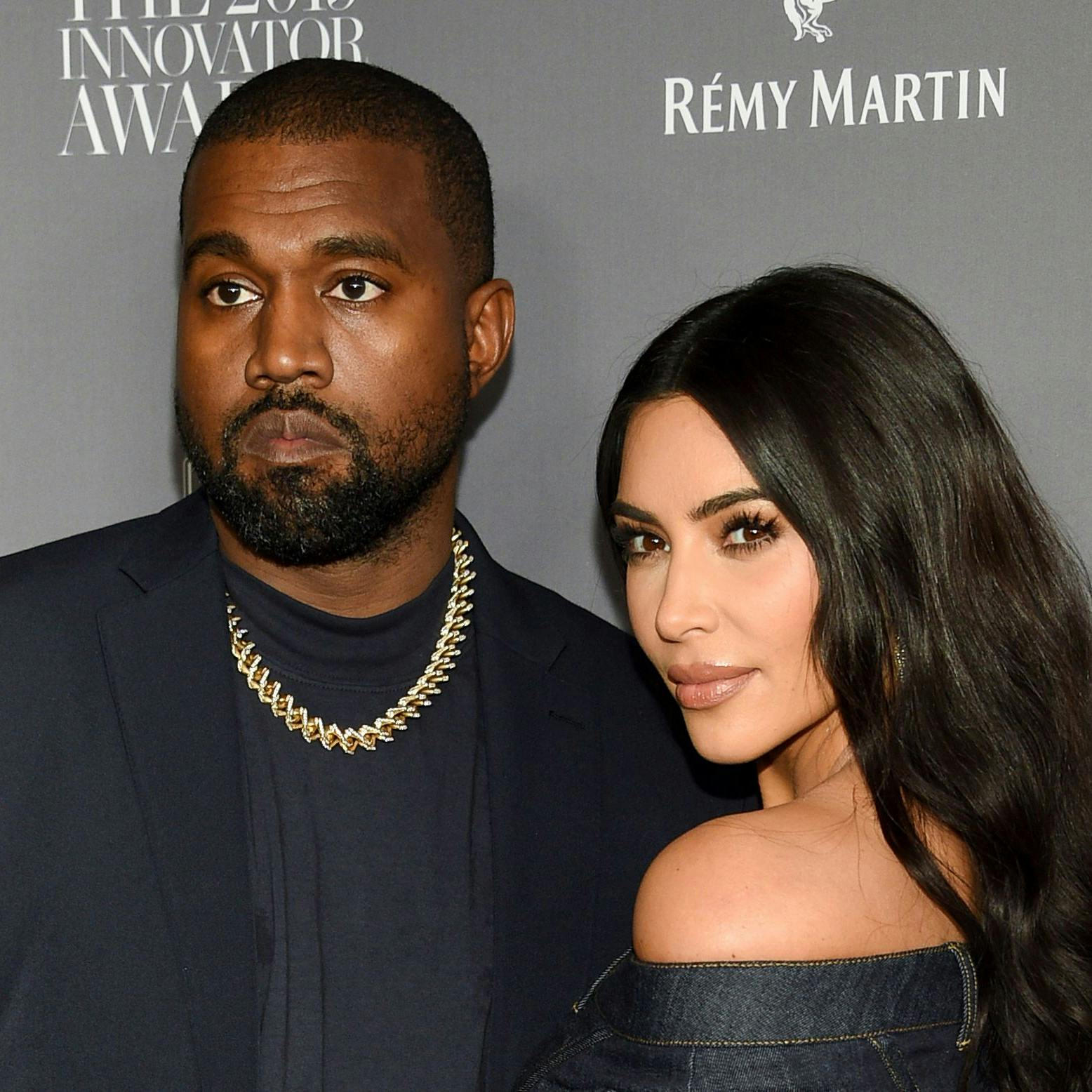 <em>Kardashian</em> hatte im Februar 2021 nach siebenjähriger Ehe die Scheidung von Rapper <em>Kanye</em> (44) <em>West</em> eingereicht.