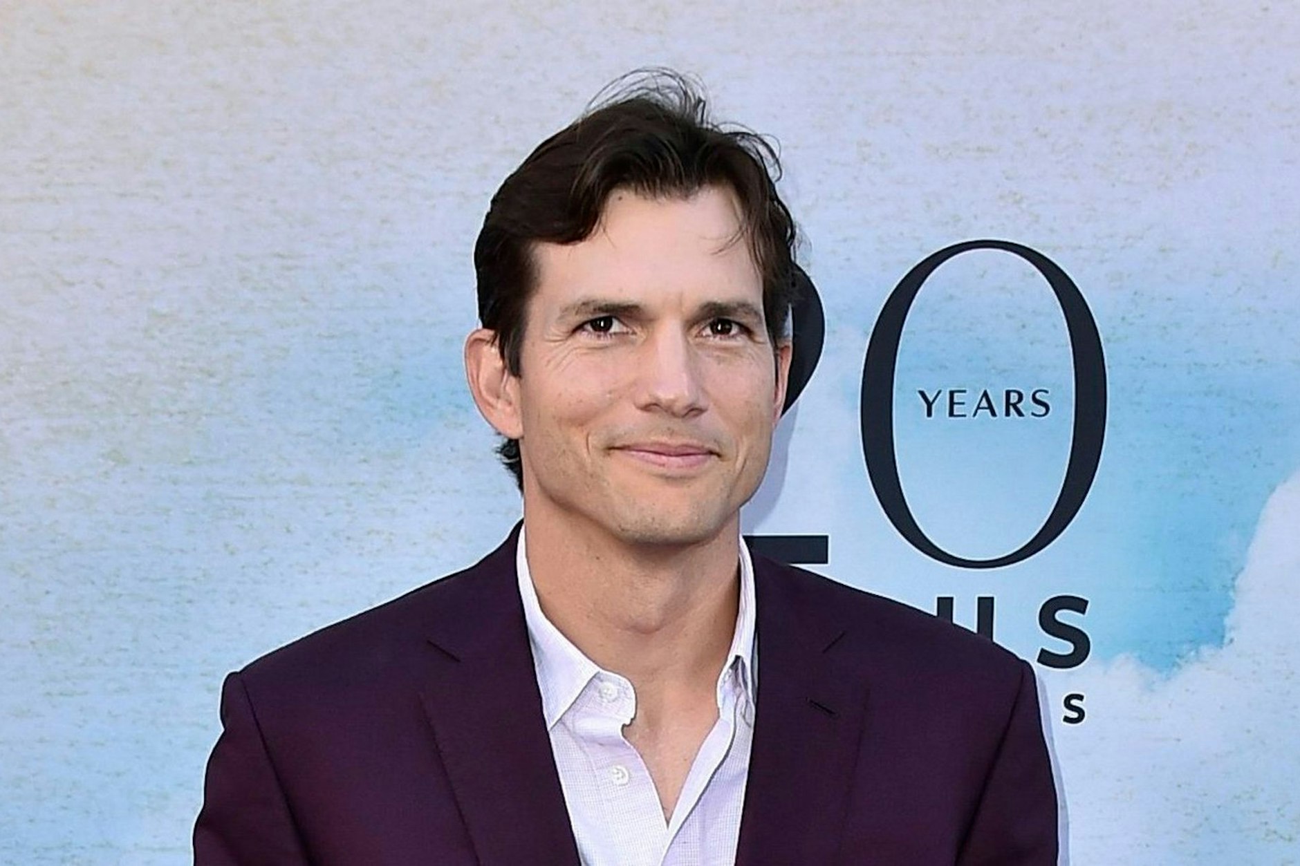 Schauspieler Ashton Kutcher leidet an einer seltenen Autoimmunkrankheit.