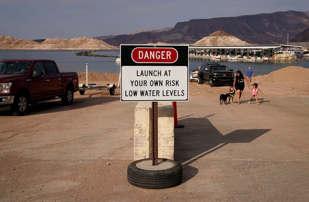 Stausee in USA gibt menschliche Überreste frei