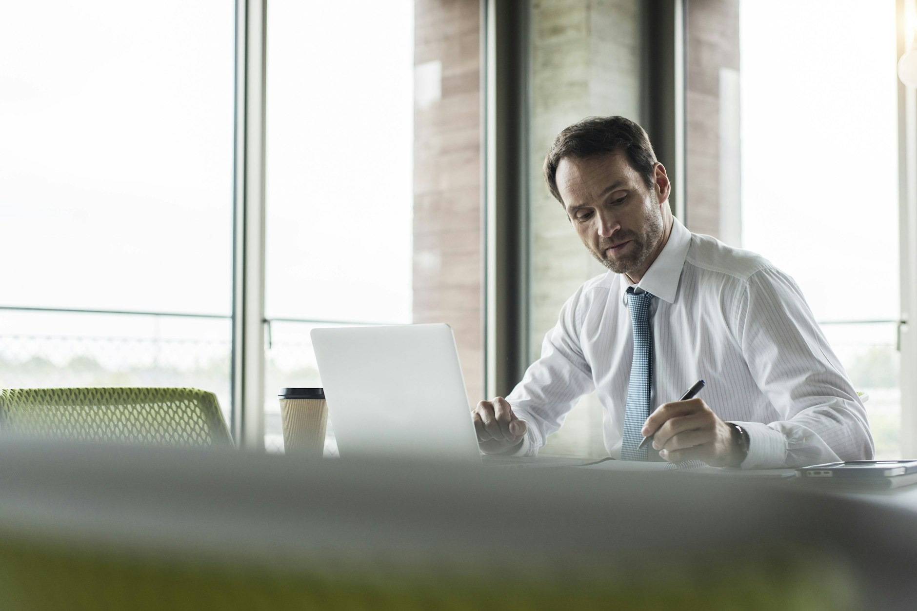 Linkshänder sollen die besseren Liebhaber sein.