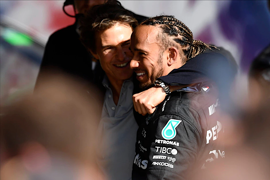 Lewis Hamilton und Tom Cruise beim Großen Preis von Großbritannien