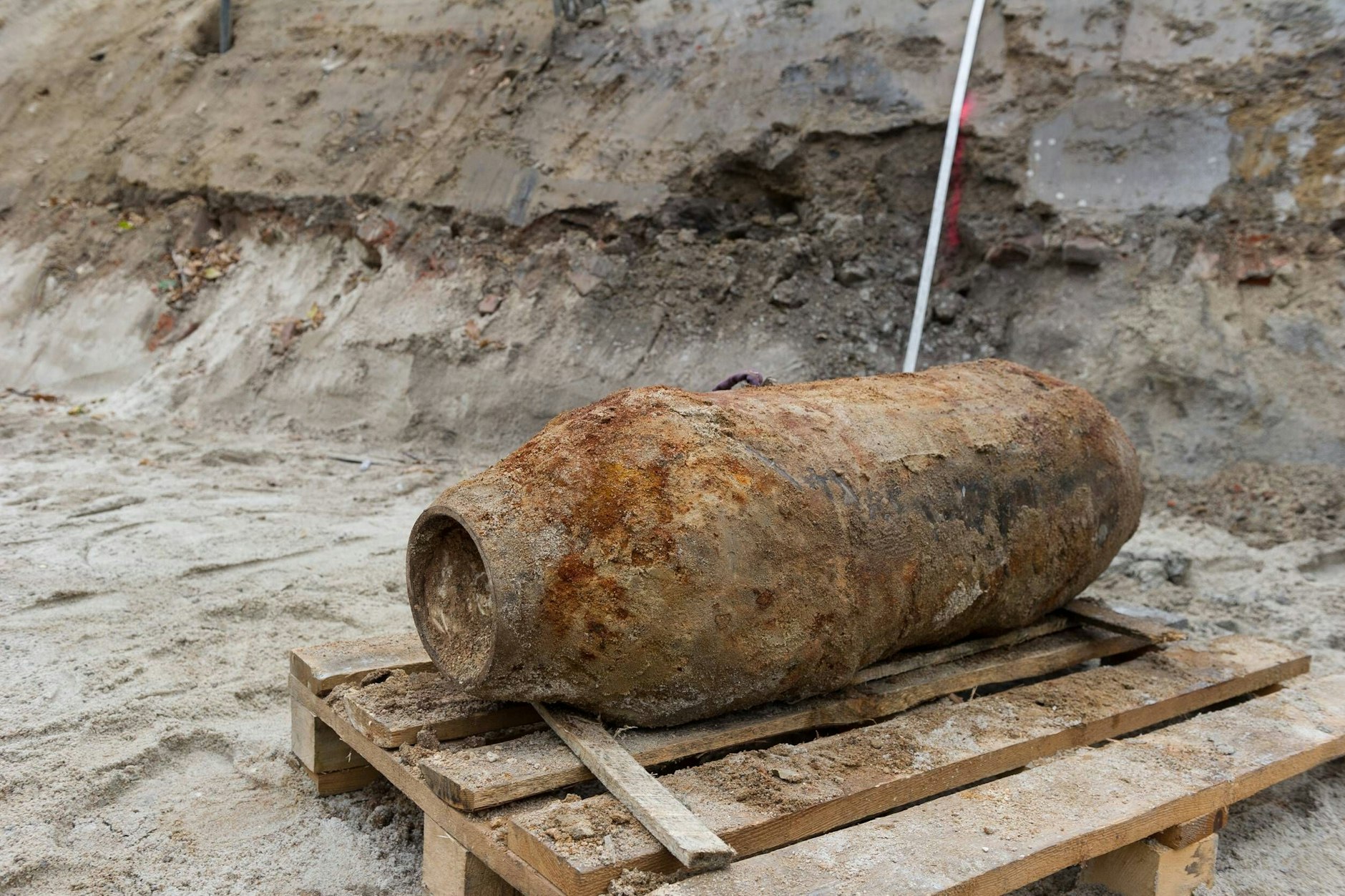 Drei 250-Kilogramm-Fliegerbomben (Symbolbild) müssen am Donnerstag in Potsdam entschärft werden.