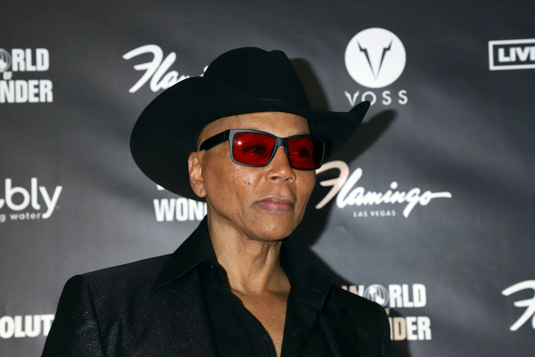 Macher, Host und Moderator der Show: RuPaul.