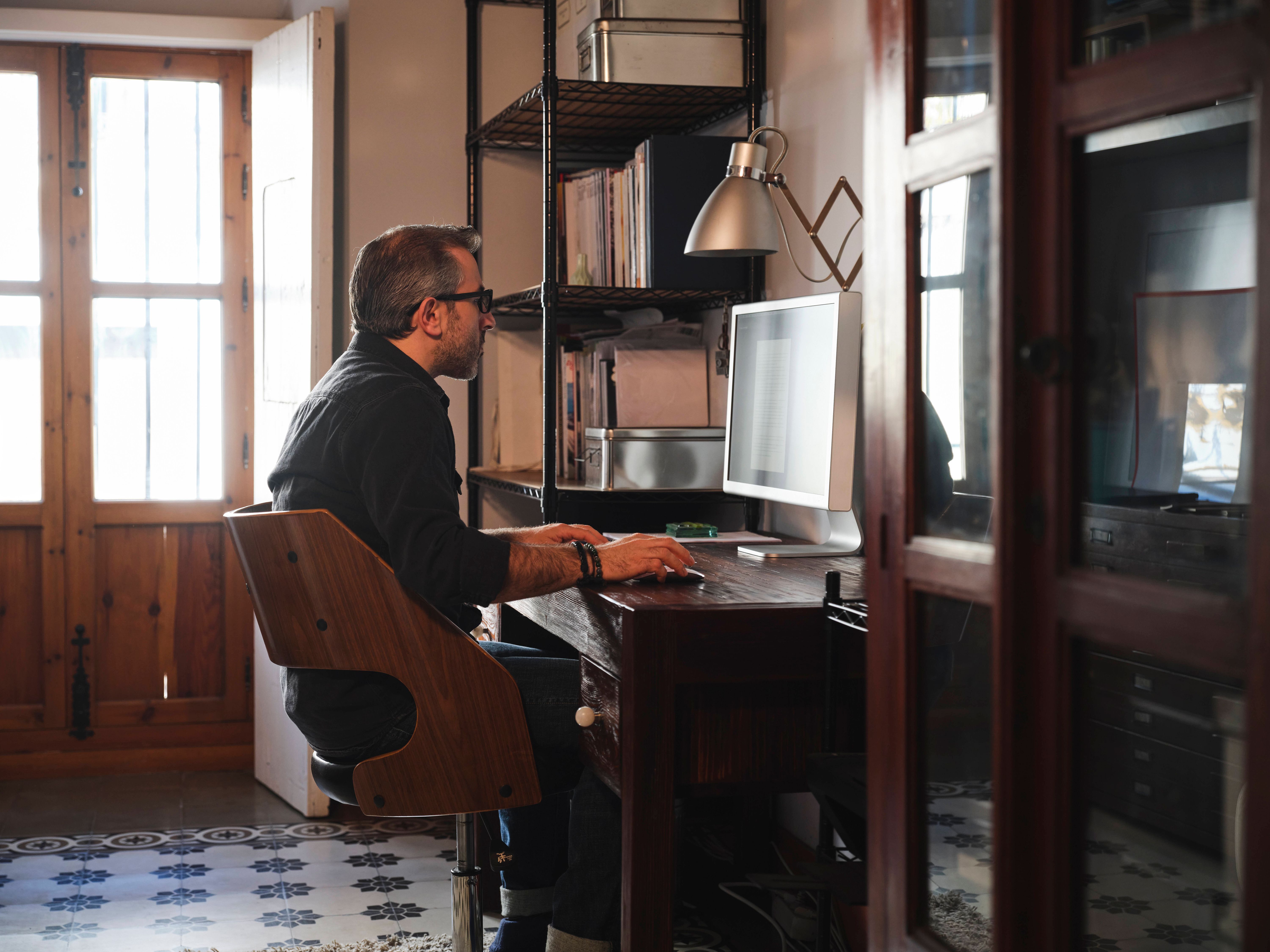 Faktenchecker glauben, dass sie Behauptungen eines Menschen prüfen, die wahr sind. Doch hinter der Wahrheitsfindungssuche steckt oft eine andere Motivation.