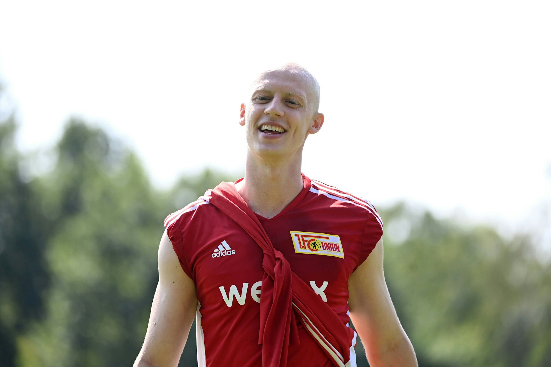 Hat sein Lachen nach seiner schweren Erkrankung nicht verloren: Unions Timo Baumgartl.