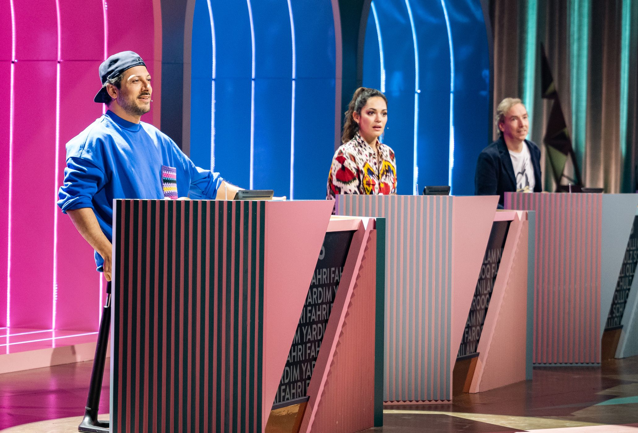 Image - „Wer stiehlt mir die Show“: Er hat sich verraten! DAS plant Schauspieler Fahri Yardim, falls er gegen Joko Winterscheidt gewinnt